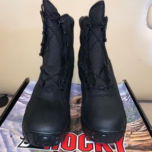 Rocky SV2 Black Boots